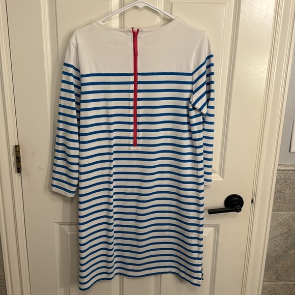 Vineyard Vines Dress - Picture 4 of 4